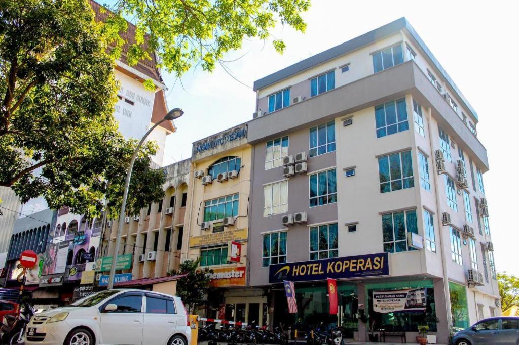 Hotel Darulaman Άλορ Σταρ Εξωτερικό φωτογραφία